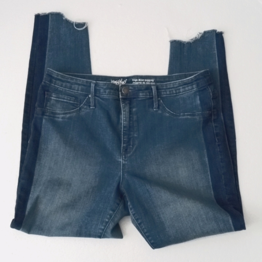 High Rise Jegging - Picture 4 of 8